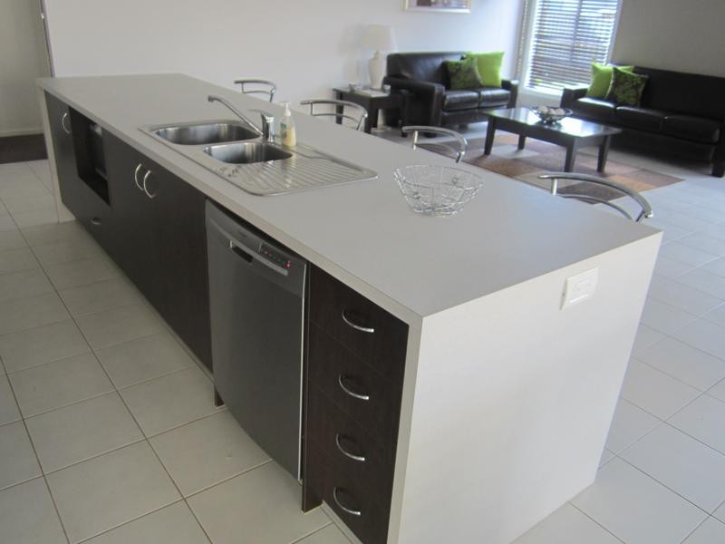 6 Egret Way, Cowes VIC 3922
