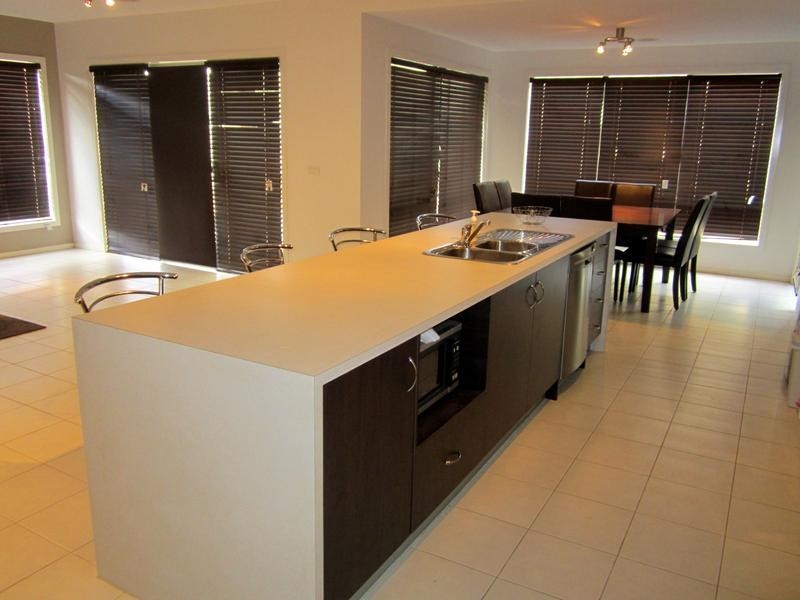 6 Egret Way, Cowes VIC 3922