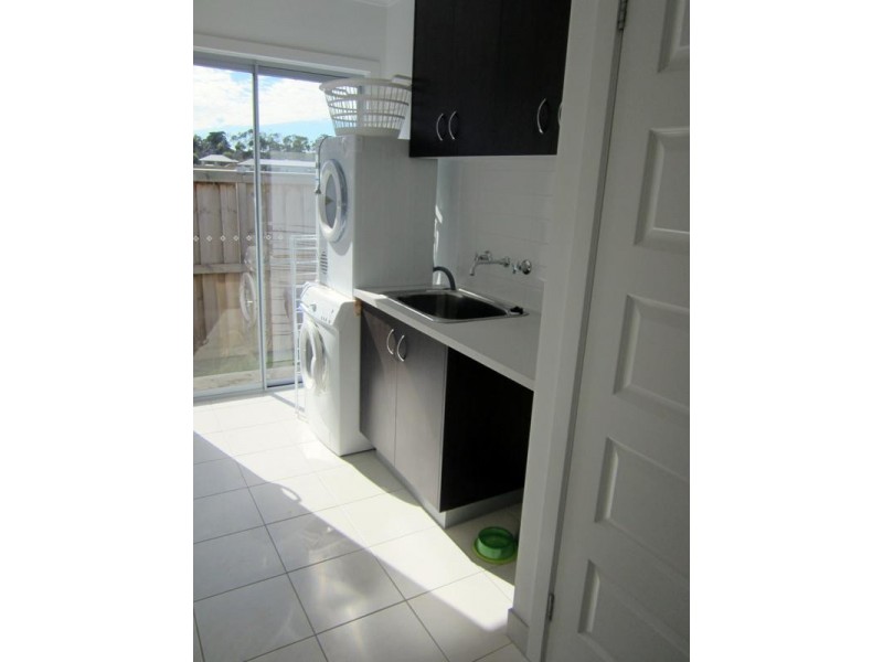 6 Egret Way, Cowes VIC 3922