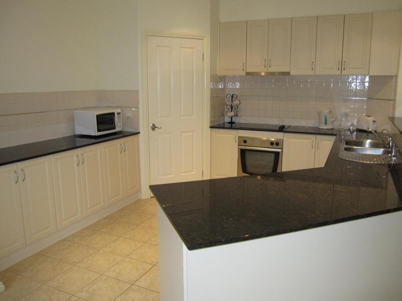 7/83 Chapel Street, Cowes VIC 3922