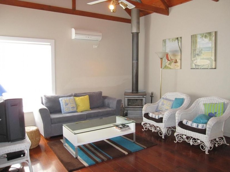 3 Cornwall Avenue, Cowes VIC 3922