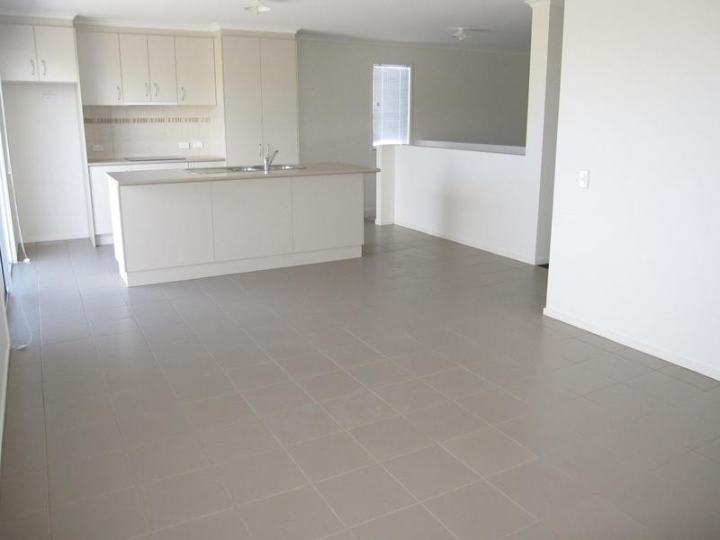 23 Halcyon Avenue, San Remo VIC 3925