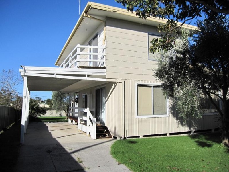 11 Diane Crescent, Wimbledon Heights VIC 3922