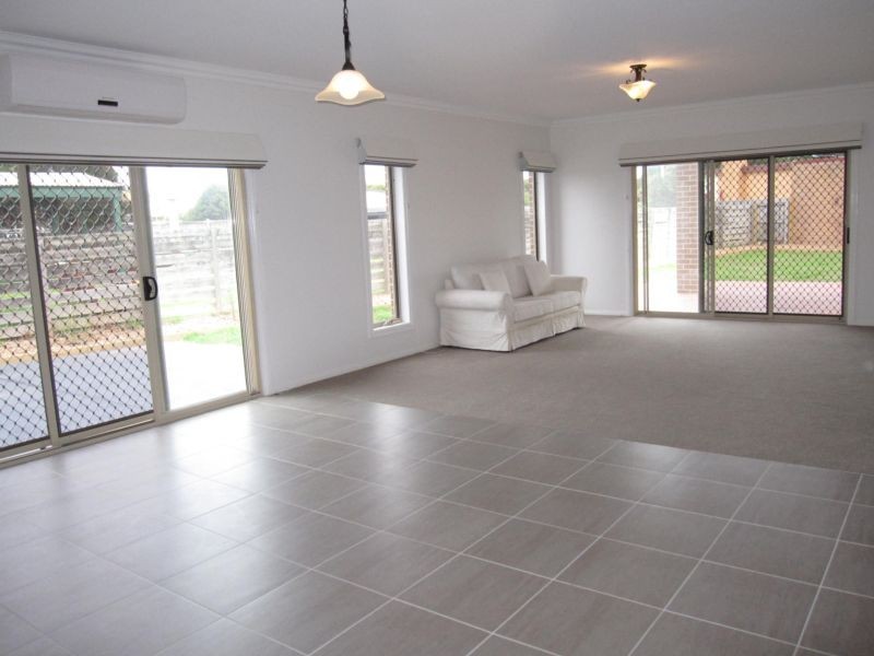 18 Anglers Road, Sunderland Bay VIC 3922