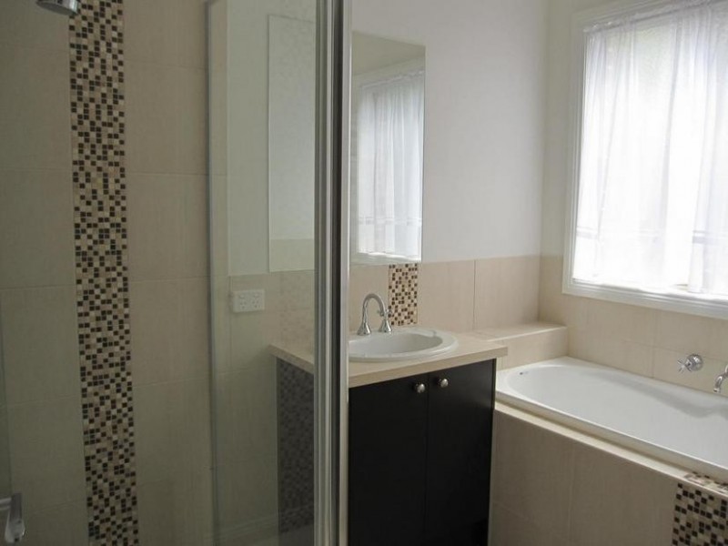 18 Anglers Road, Sunderland Bay VIC 3922