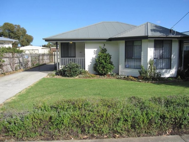 33 Back Beach Road, San Remo VIC 3925