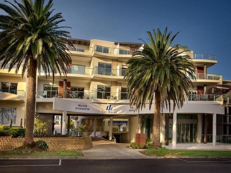 247/3 The Esplanade, Cowes VIC 3922