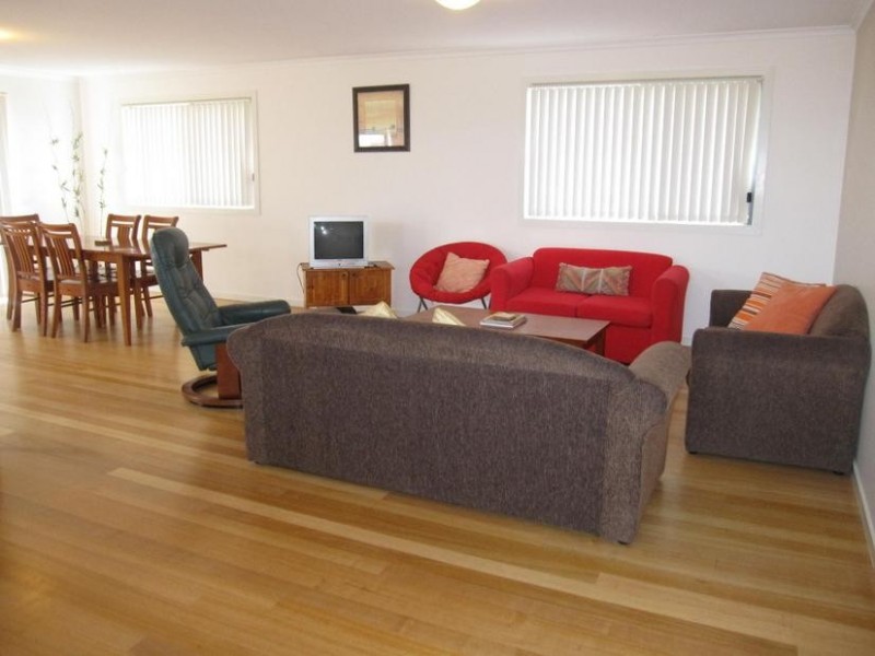 2/82 Lantana Road, Cape Woolamai VIC 3925