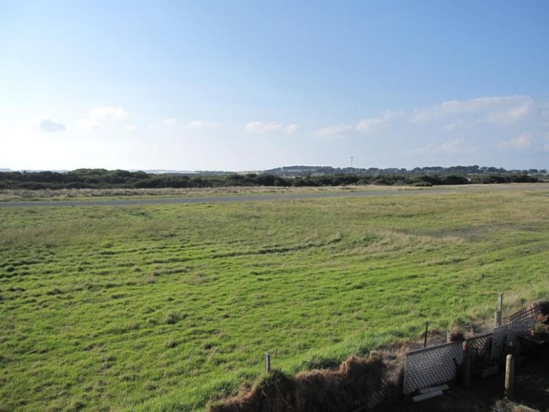 2/82 Lantana Road, Cape Woolamai VIC 3925