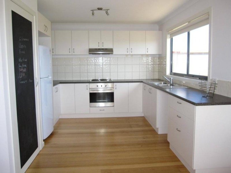 2/82 Lantana Road, Cape Woolamai VIC 3925