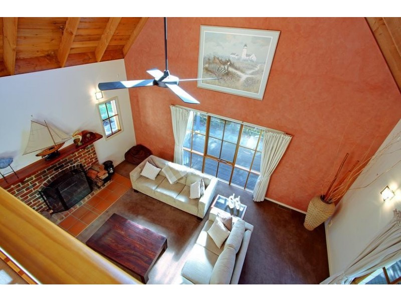 10 Collins Street, Silverleaves VIC 3922