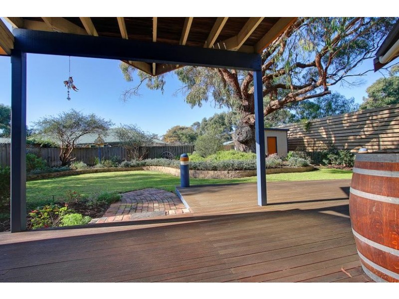 10 Collins Street, Silverleaves VIC 3922