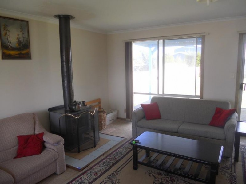 7 Tolley Avenue, Surf Beach VIC 3922