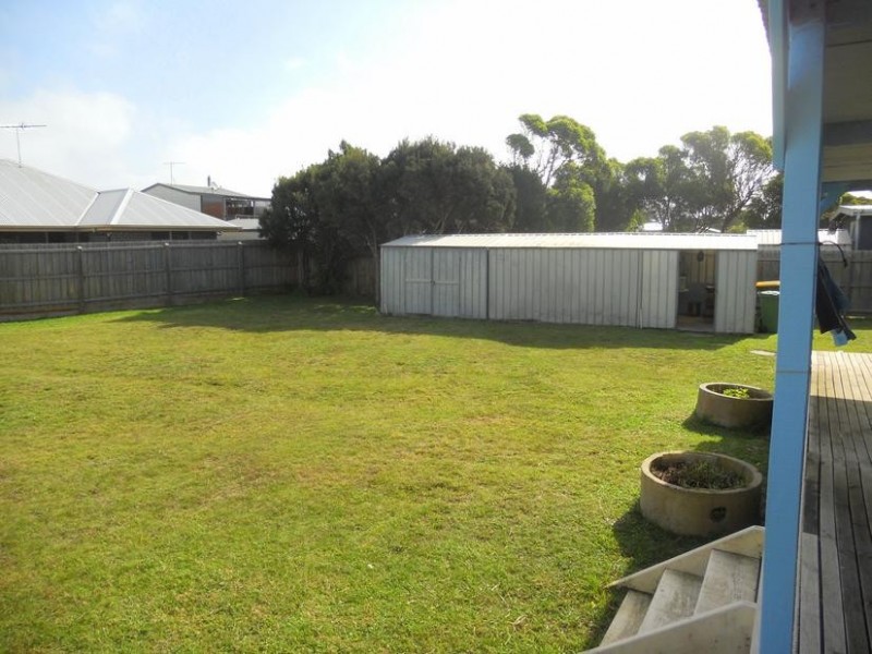 7 Tolley Avenue, Surf Beach VIC 3922