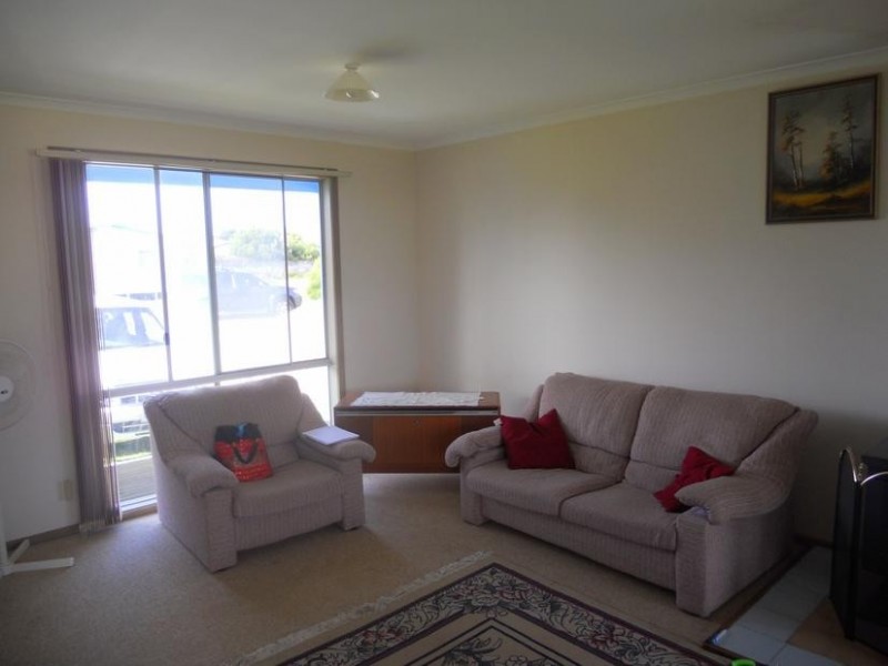 7 Tolley Avenue, Surf Beach VIC 3922