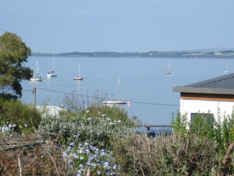 7 Poulter Avenue, Rhyll VIC 3923