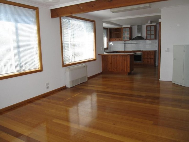 2 Anderson Street, San Remo VIC 3925