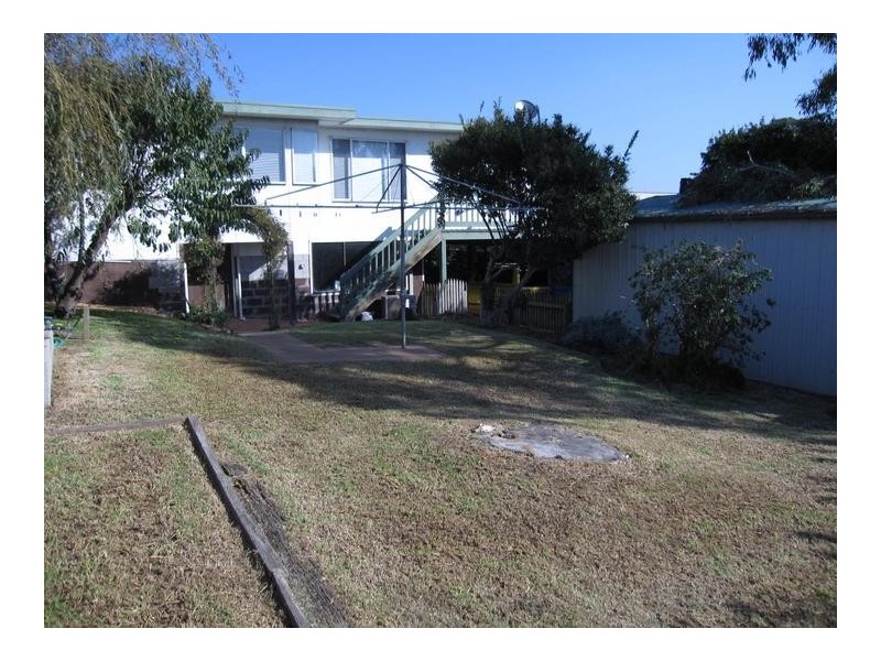 2 Anderson Street, San Remo VIC 3925