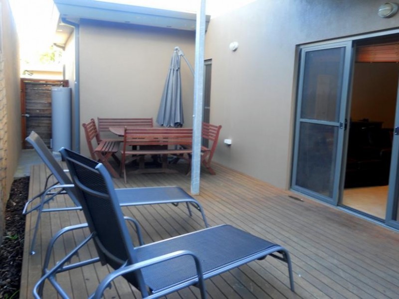 10/55 Chapel Street, Cowes VIC 3922
