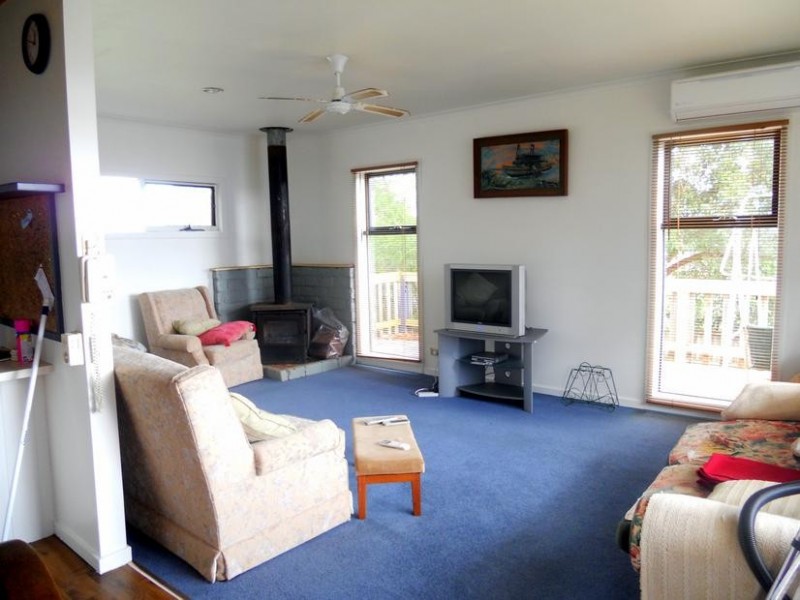 1 Bermagui Crescent, Sunset Strip VIC 3922