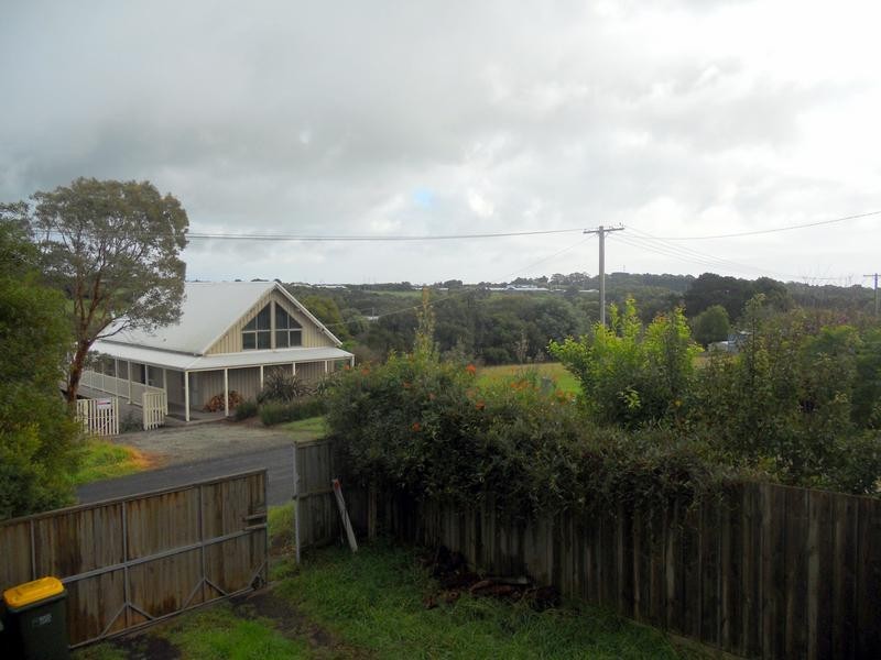 1 Bermagui Crescent, Sunset Strip VIC 3922
