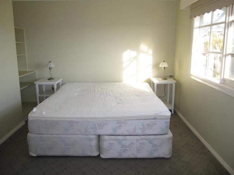 9 Genista Street, San Remo VIC 3925