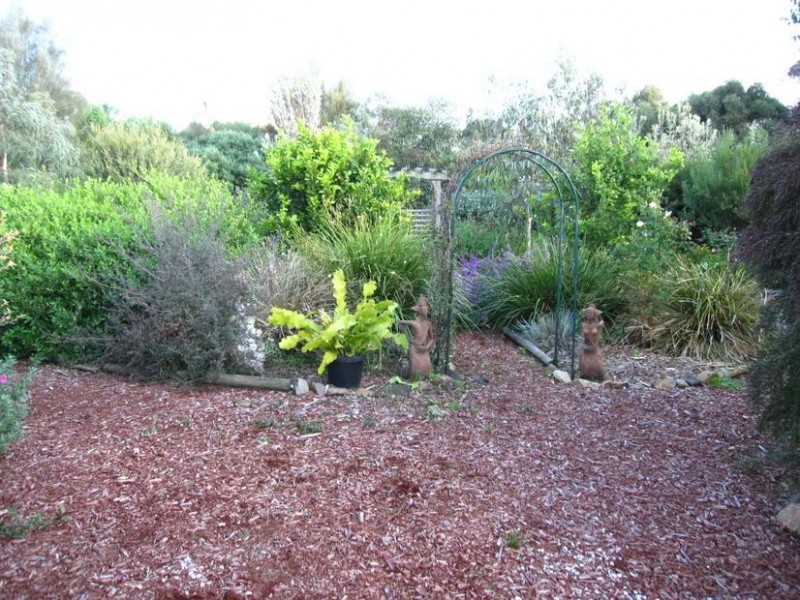 9 Genista Street, San Remo VIC 3925