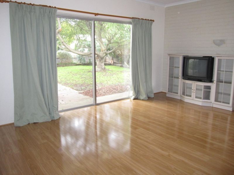 2/140-142 Settlement Road, Cowes VIC 3922