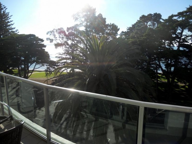 344/1 The Esplanade, Cowes VIC 3922