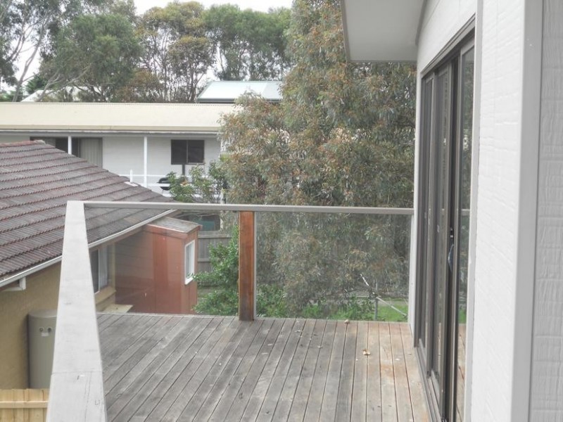 2/265 Settlement Road, Cowes VIC 3922