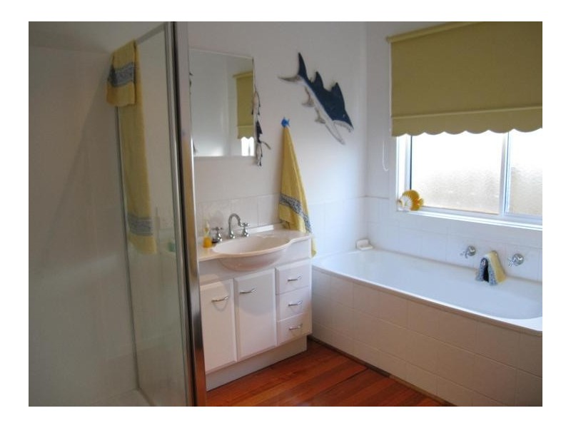 23 Katherine Circuit, Cowes VIC 3922