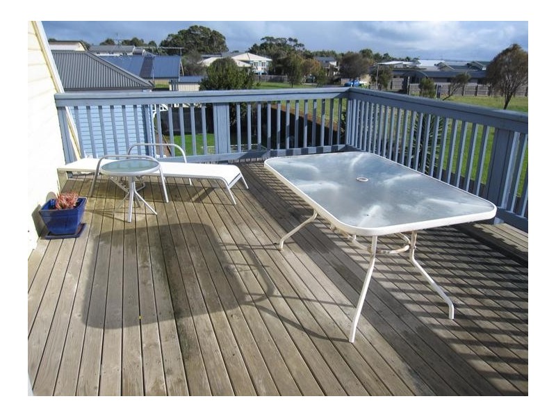 23 Katherine Circuit, Cowes VIC 3922