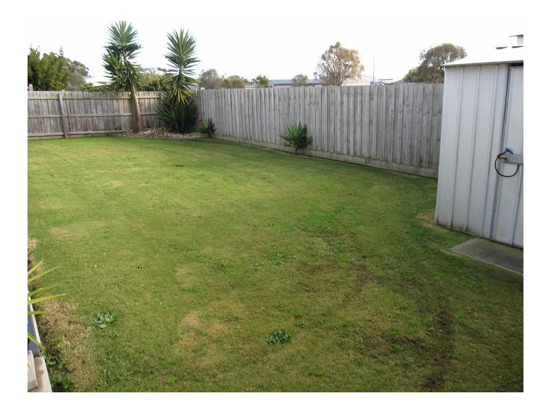 23 Katherine Circuit, Cowes VIC 3922