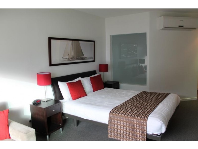 241/1 The Esplanade, Cowes VIC 3922