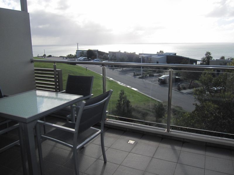 211/17 Potters Hill Road, San Remo VIC 3925