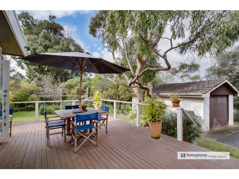 17 McHaffie Drive, Cowes VIC 3922