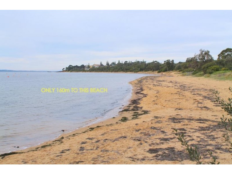 17 McHaffie Drive, Cowes VIC 3922