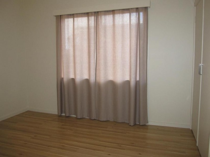 7 Thomas Grove, San Remo VIC 3925