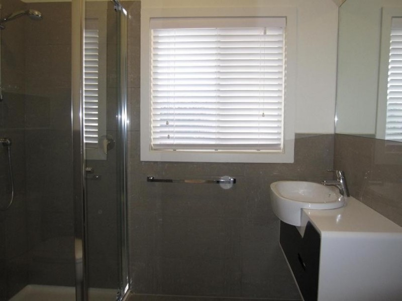 7 Thomas Grove, San Remo VIC 3925