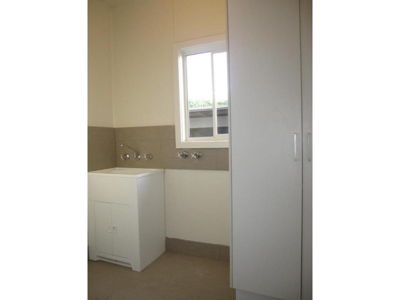 7 Thomas Grove, San Remo VIC 3925