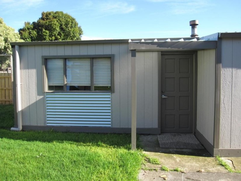 7 Thomas Grove, San Remo VIC 3925