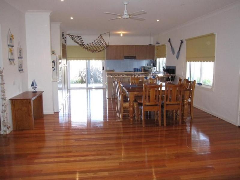 23 Katherine Circuit, Cowes VIC 3922