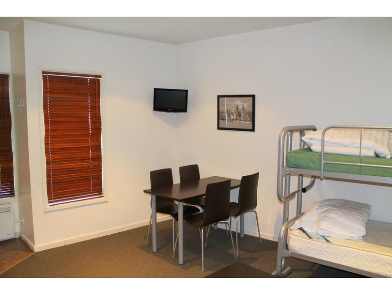 340/1 The Esplanade, Cowes VIC 3922