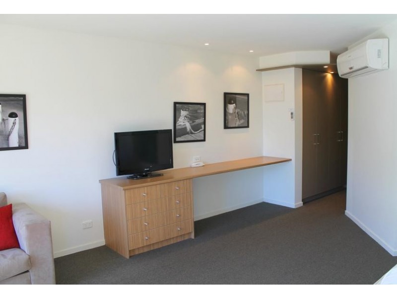 340/1 The Esplanade, Cowes VIC 3922