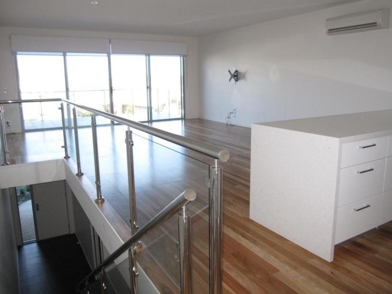 18A Halcyon Avenue, San Remo VIC 3925