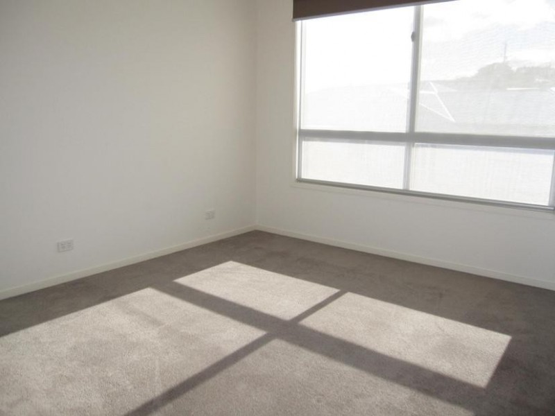 18A Halcyon Avenue, San Remo VIC 3925