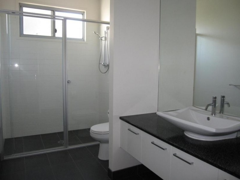 18A Halcyon Avenue, San Remo VIC 3925