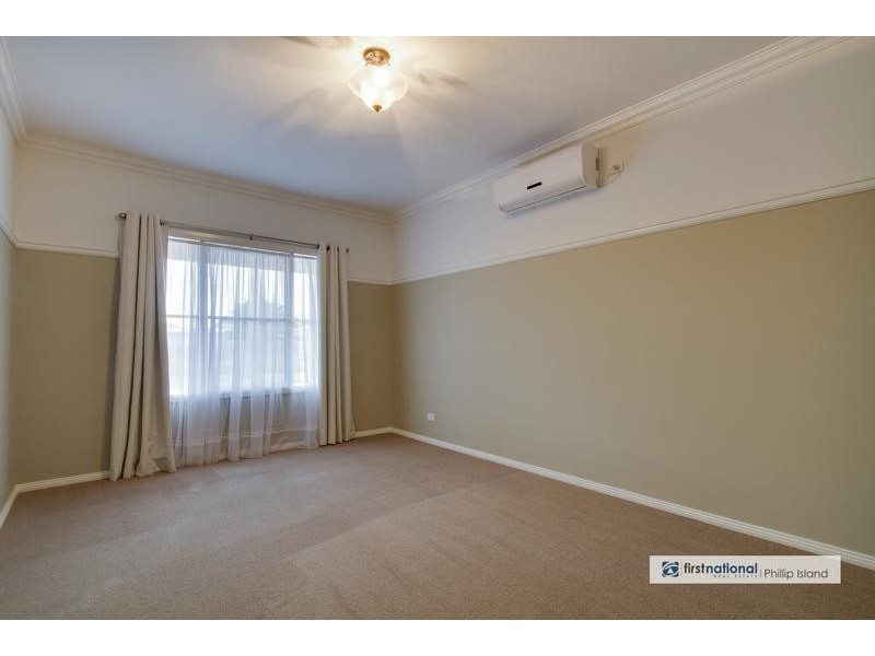 18 Anglers Road, Sunderland Bay VIC 3922