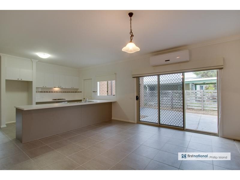 18 Anglers Road, Sunderland Bay VIC 3922