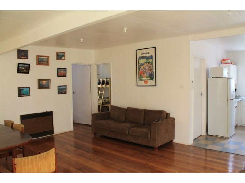 4 Southport Ave, Cape Woolamai VIC 3925
